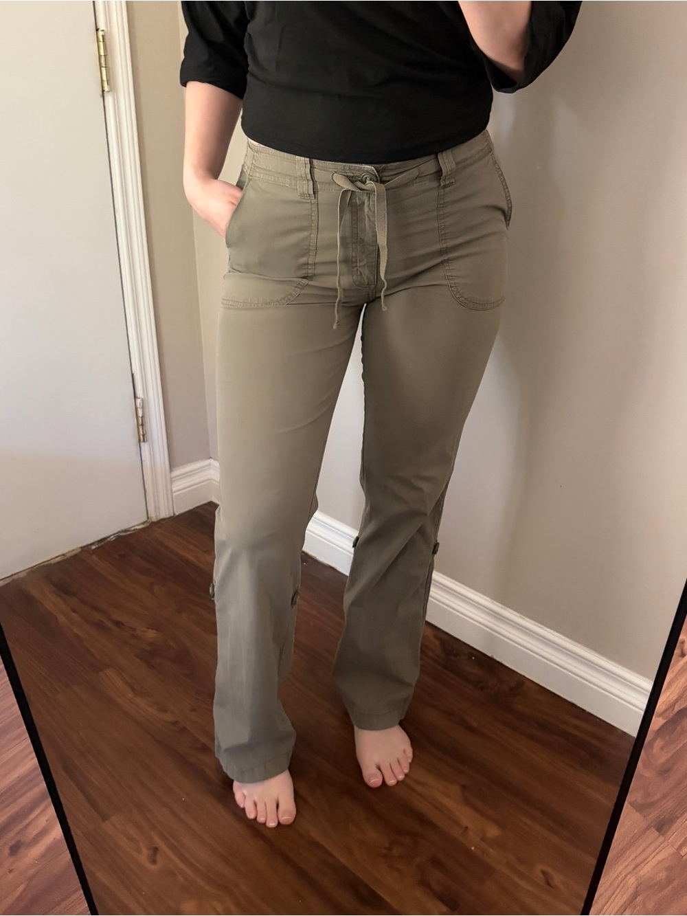 Y2K bum equipment green cargo style convertible capri pants